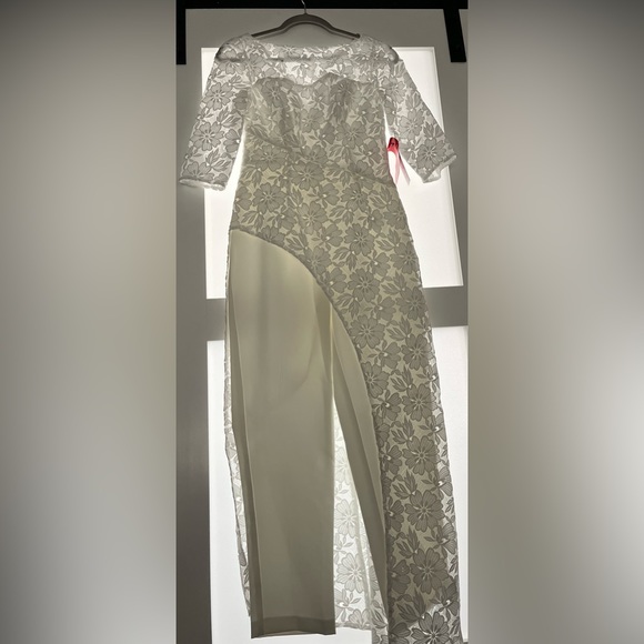Beautiful Kay Unger Walk Through Jumpsuit ! - Picture 2 of 2